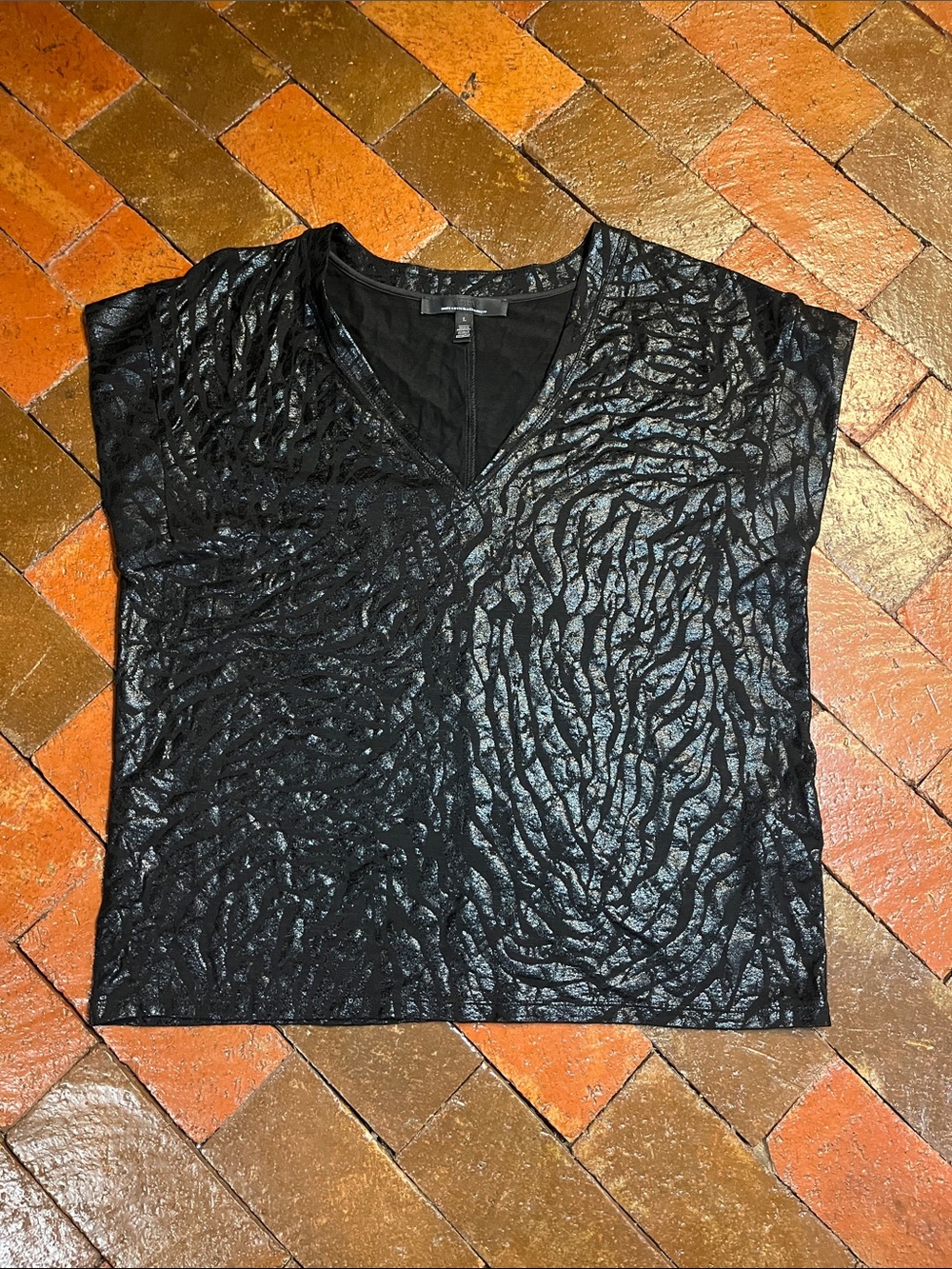 WOMEN LARGE White House Black Market sleeveless top black 2449